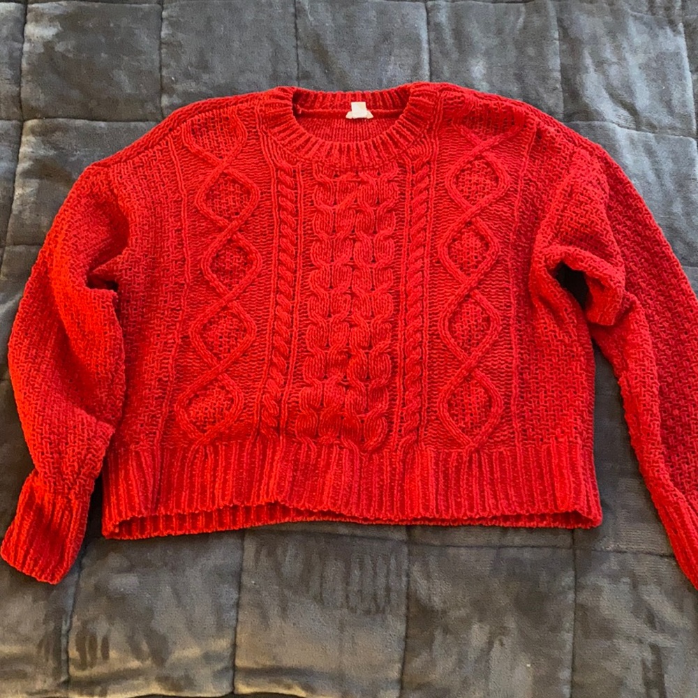 Cropped sweater